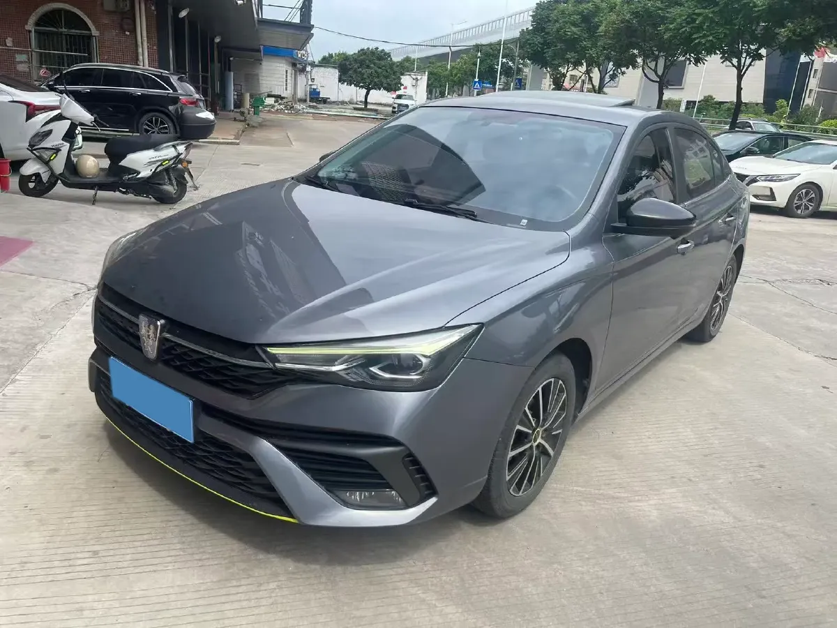 2021 Roewe i5 1.5L 120HP L4 CVT,autocango,china used car exporter,china ev exporter,chinese used car exporter,chinese used ev exporter
