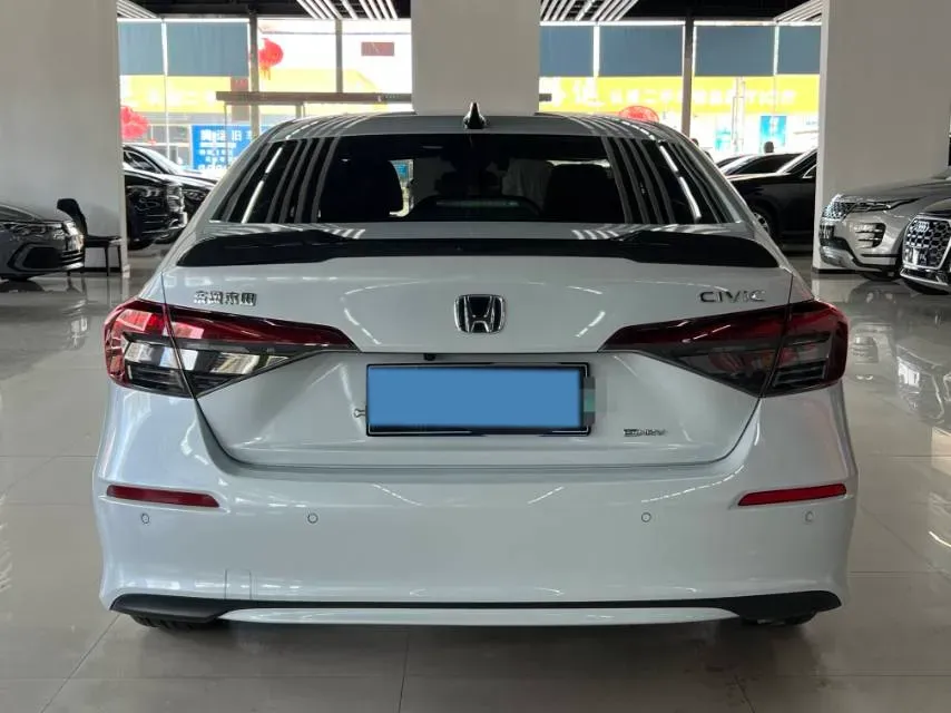 2025 Honda Civic 2.0L 143HP L4 E-CVT Hybrid,autocango,china used car exporter,china ev exporter,chinese used car exporter,chinese used ev exporter