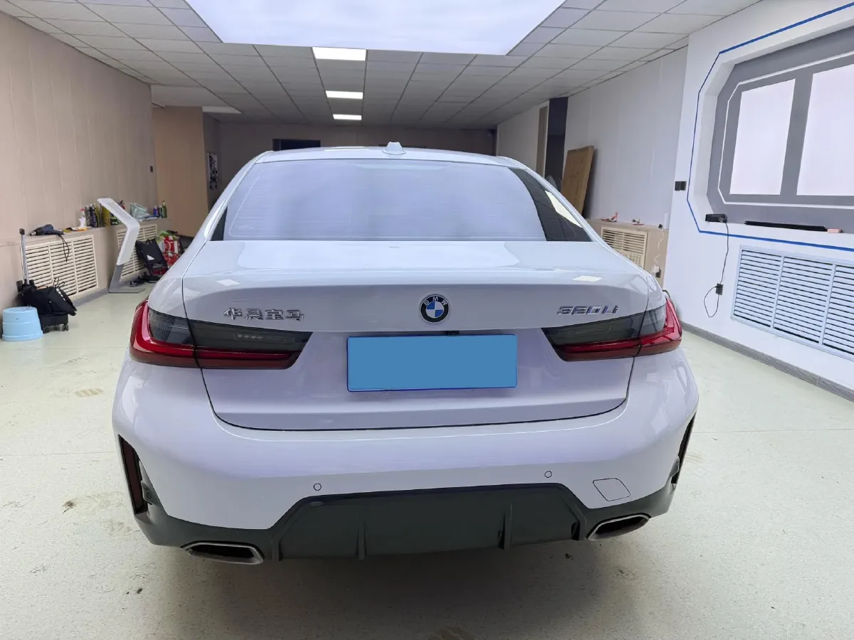 2023 BMW 3 Series 2.0T 156HP L4 8AT,autocango,china used car exporter,china ev exporter,chinese used car exporter,chinese used ev exporter