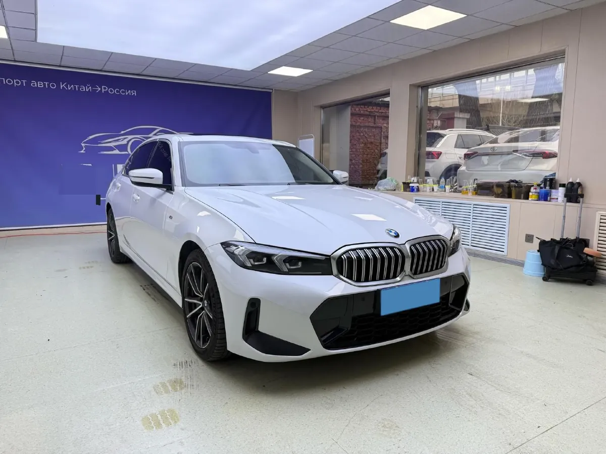 2023 BMW 3 Series 2.0T 156HP L4 8AT,autocango,china used car exporter,china ev exporter,chinese used car exporter,chinese used ev exporter