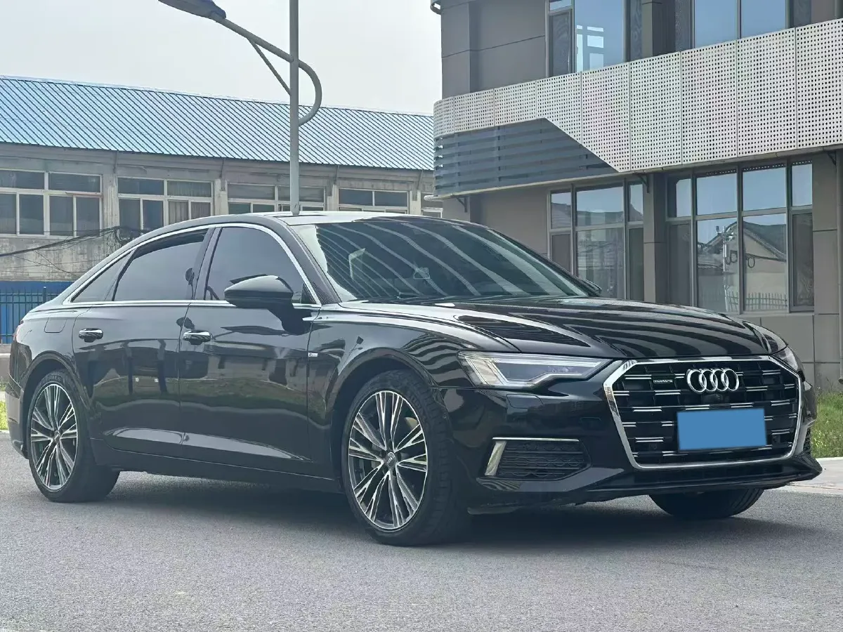 2020 Audi A6L 2.0T 224HP L4 7DCT,autocango,china used car exporter,china ev exporter,chinese used car exporter,chinese used ev exporter