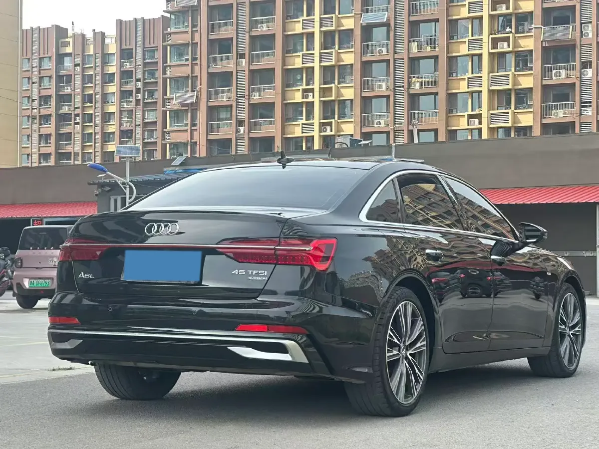 2020 Audi A6L 2.0T 224HP L4 7DCT,autocango,china used car exporter,china ev exporter,chinese used car exporter,chinese used ev exporter