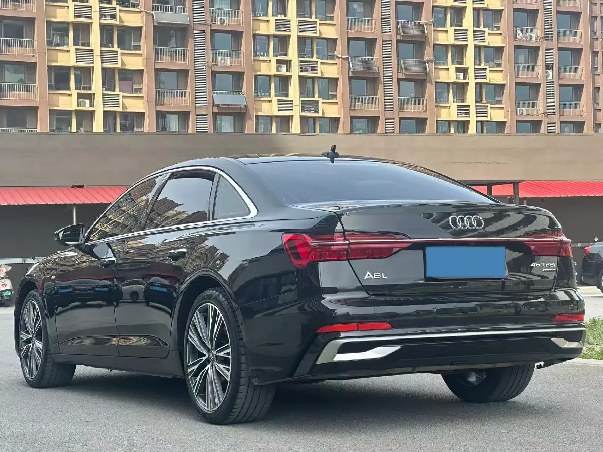 2020 Audi A6L 2.0T 224HP L4 7DCT,autocango,china used car exporter,china ev exporter,chinese used car exporter,chinese used ev exporter