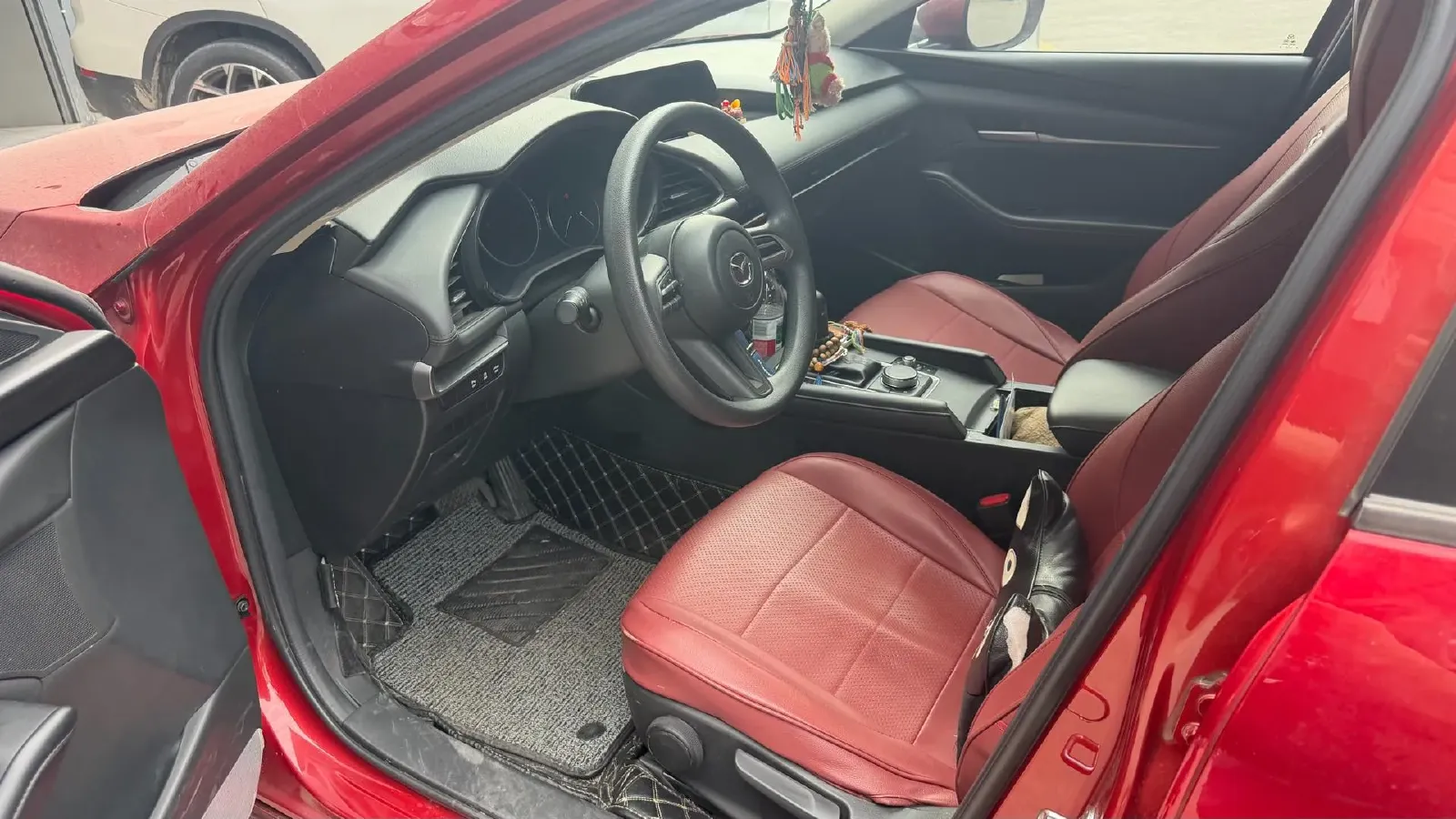 2020 Mazda 3 Axela 1.5L 117HP L4 6AT,autocango,china used car exporter,china ev exporter,chinese used car exporter,chinese used ev exporter