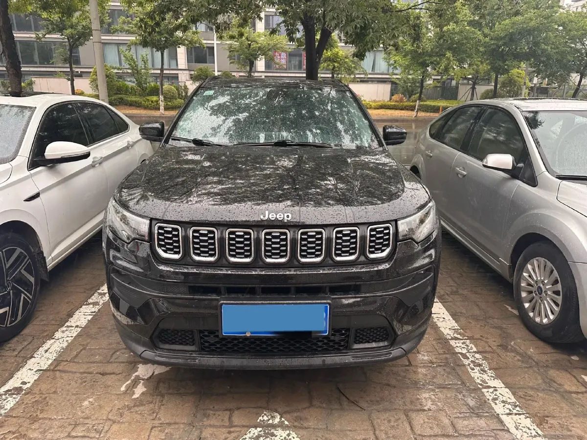 2021 Jeep Compass 1.3T 173HP L4 7DCT,autocango,china used car exporter,china ev exporter,chinese used car exporter,chinese used ev exporter