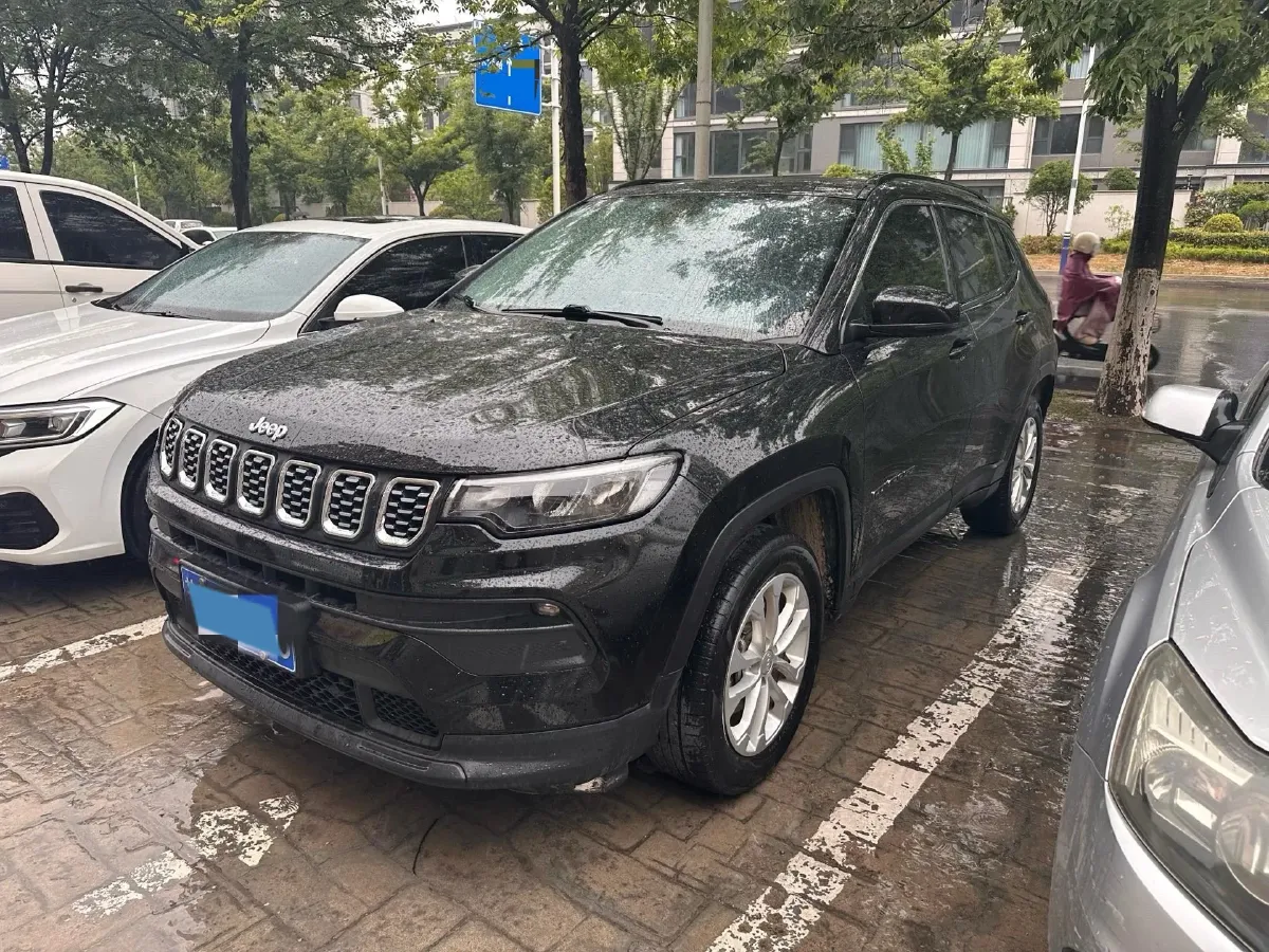 2021 Jeep Compass 1.3T 173HP L4 7DCT,autocango,china used car exporter,china ev exporter,chinese used car exporter,chinese used ev exporter