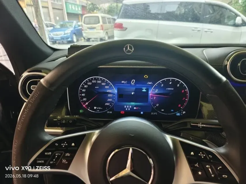 2025 Mercedes-Benz GLC Class 2.0T 204HP L4 9AT,autocango,china used car exporter,china ev exporter,chinese used car exporter,chinese used ev exporter