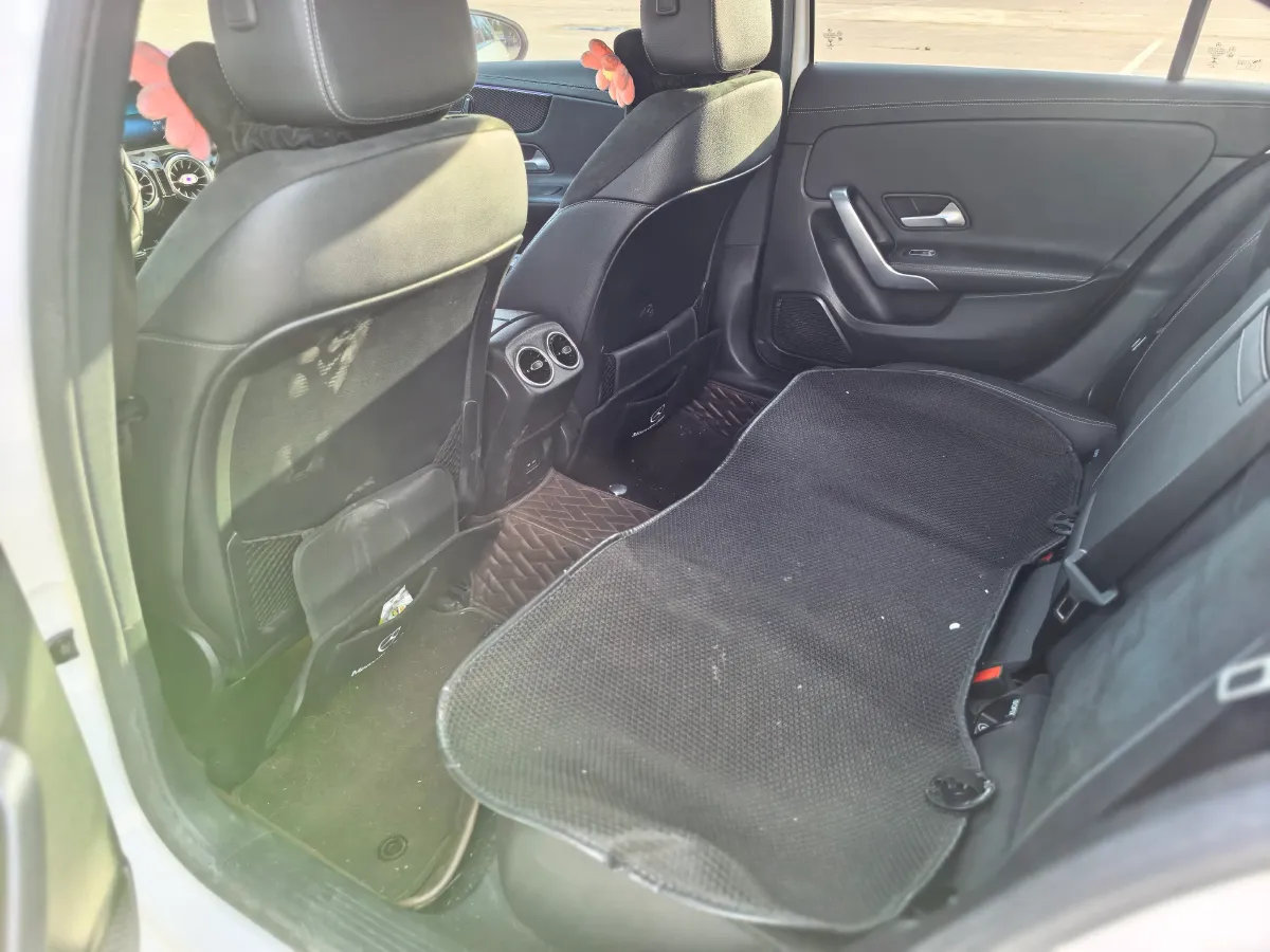 2021 Mercedes-Benz A Class 1.3T 163HP L4 7DCT,autocango,china used car exporter,china ev exporter,chinese used car exporter,chinese used ev exporter