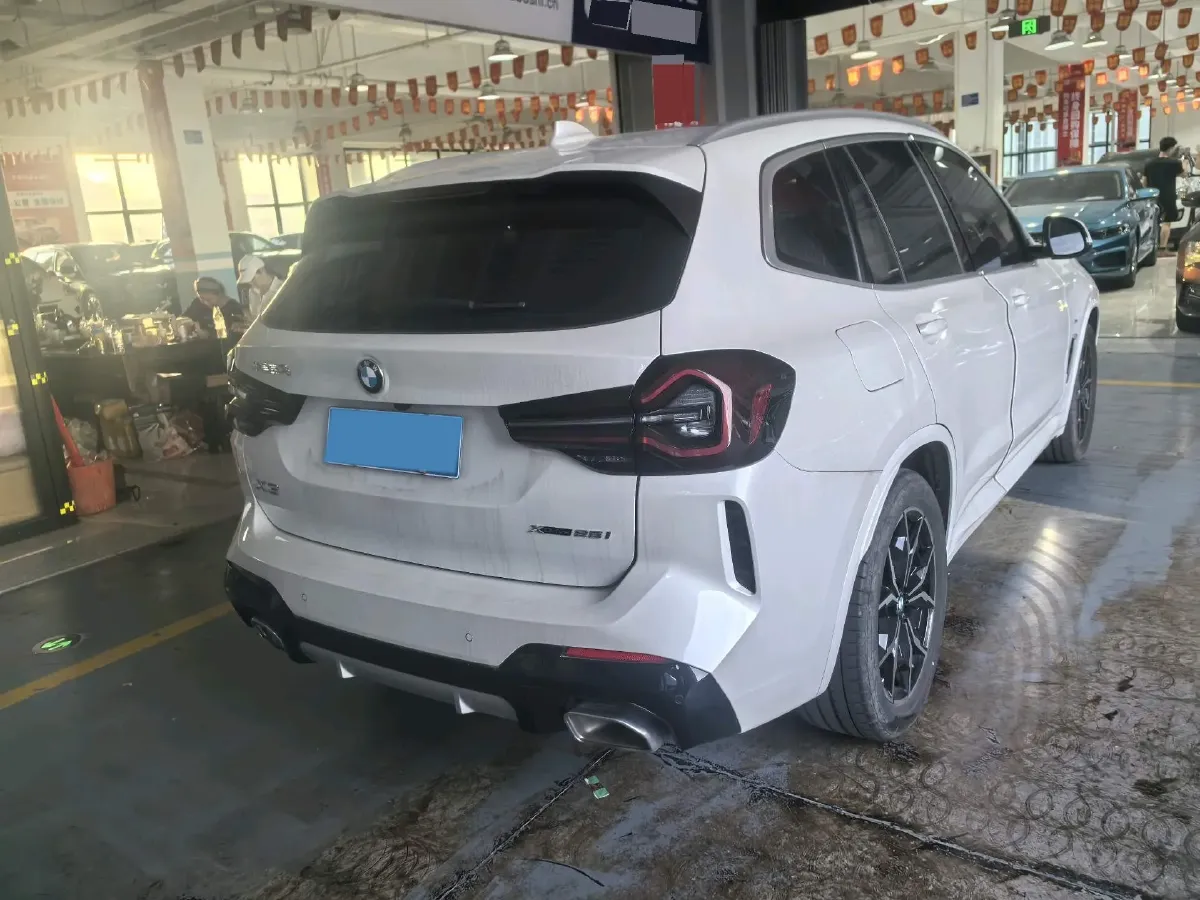 2022 BMW X3 2.0T 184HP L4 8AT,autocango,china used car exporter,china ev exporter,chinese used car exporter,chinese used ev exporter