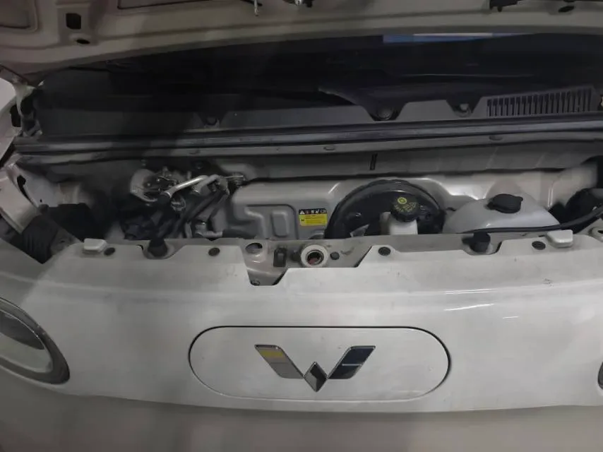 2024 WuLing HongGuang MINI EV BEV 17.3KWH,autocango,china used car exporter,china ev exporter,chinese used car exporter,chinese used ev exporter