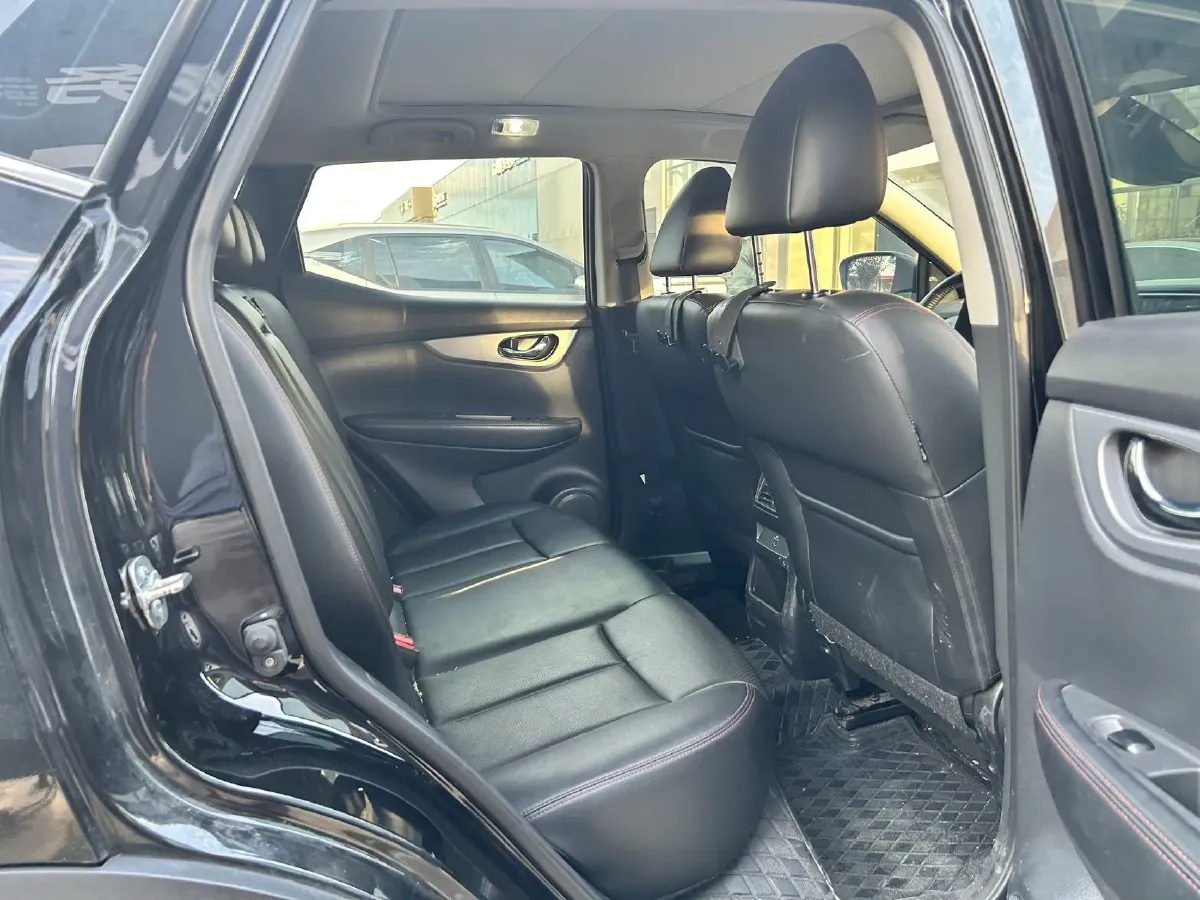 2022 Nissan Qashqai 2.0L 151HP L4 CVT,autocango,china used car exporter,china ev exporter,chinese used car exporter,chinese used ev exporter