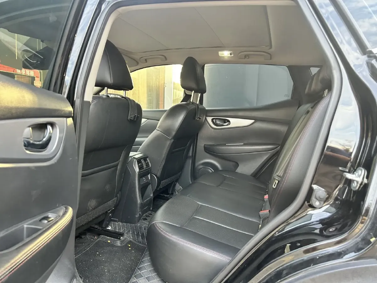 2022 Nissan Qashqai 2.0L 151HP L4 CVT,autocango,china used car exporter,china ev exporter,chinese used car exporter,chinese used ev exporter