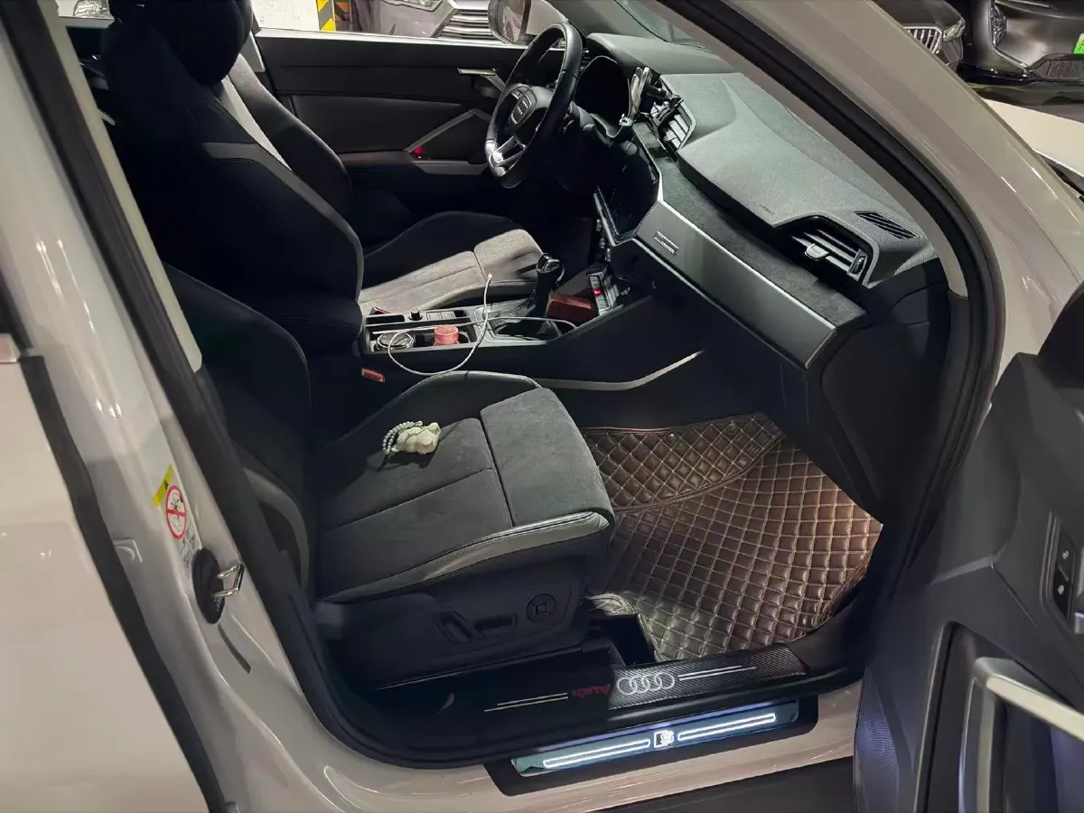 2021 Audi Q3 1.4T 150HP L4 7DCT,autocango,china used car exporter,china ev exporter,chinese used car exporter,chinese used ev exporter