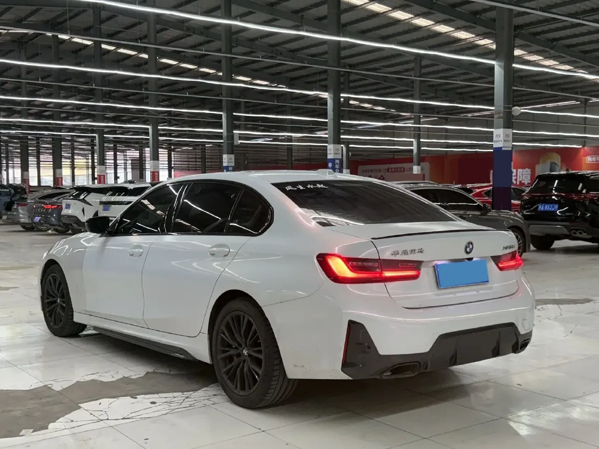 2024 BMW 3 Series 2.0T 184HP L4 8AT,autocango,china used car exporter,china ev exporter,chinese used car exporter,chinese used ev exporter