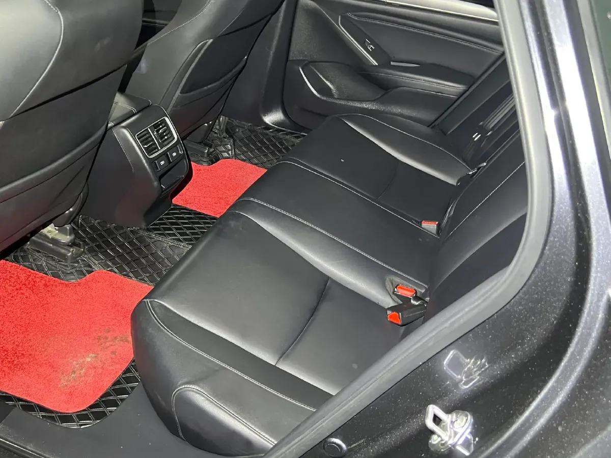 2022 Honda Accord 1.5T 194HP L4 CVT,autocango,china used car exporter,china ev exporter,chinese used car exporter,chinese used ev exporter