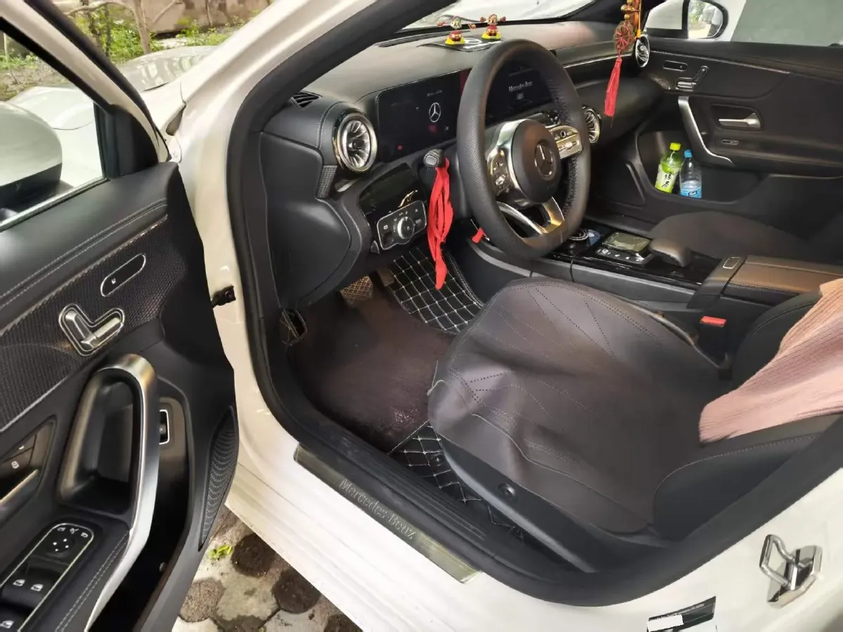 2022 Mercedes-Benz A Class 1.3T 163HP L4 7DCT,autocango,china used car exporter,china ev exporter,chinese used car exporter,chinese used ev exporter