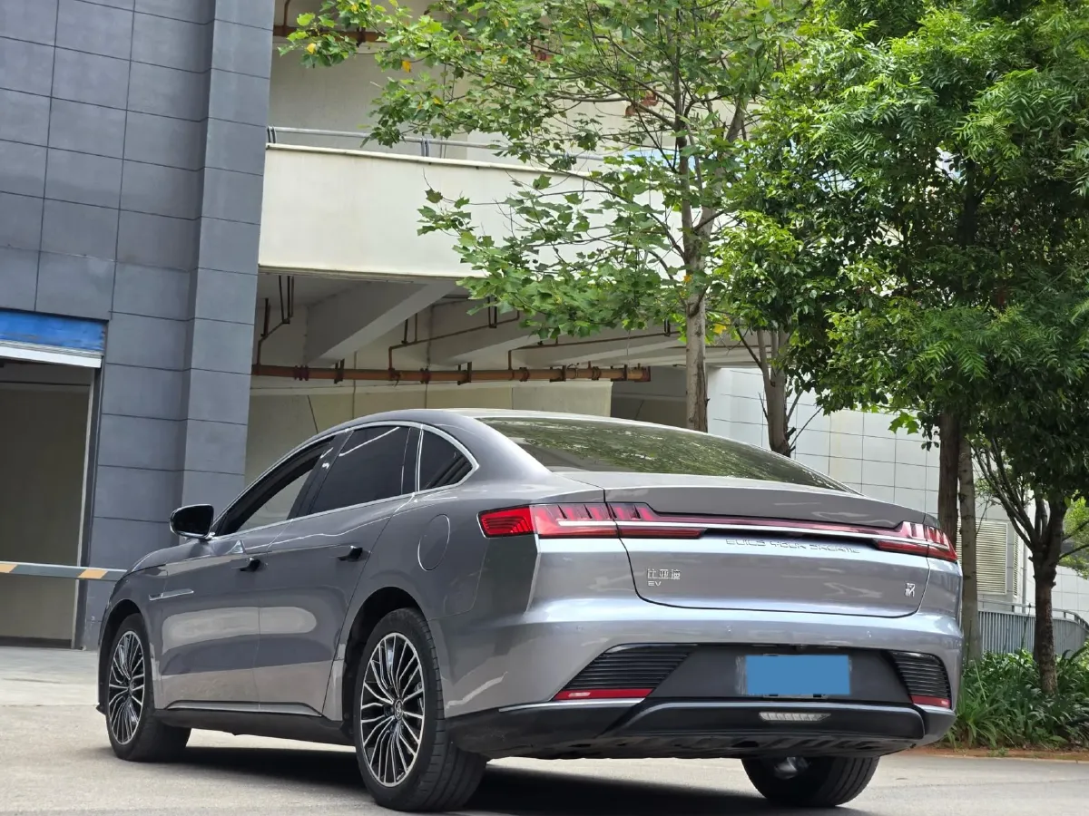 2021 BYD Han BEV 64.8KWH,autocango,china used car exporter,china ev exporter,chinese used car exporter,chinese used ev exporter
