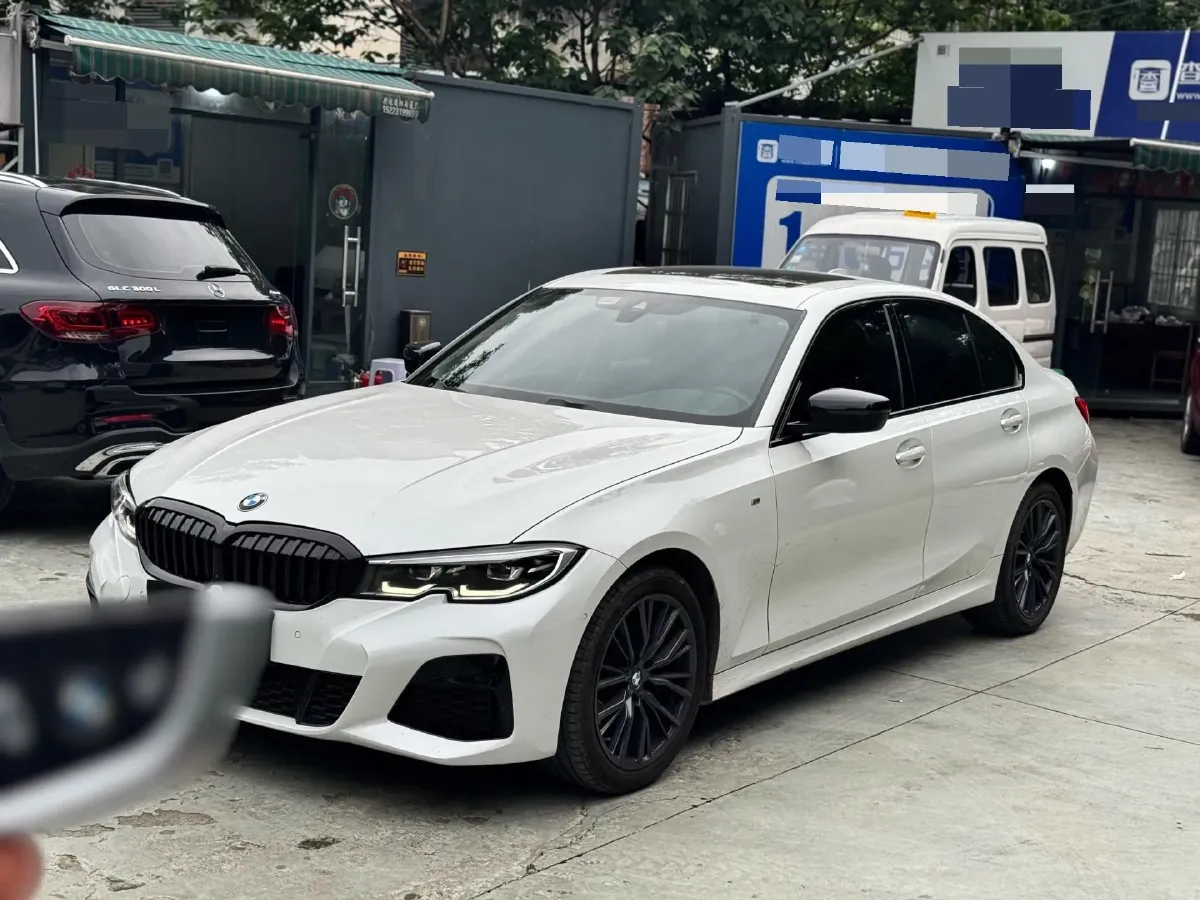 2021 BMW 3 Series 2.0T 184HP L4 8AT,autocango,china used car exporter,china ev exporter,chinese used car exporter,chinese used ev exporter