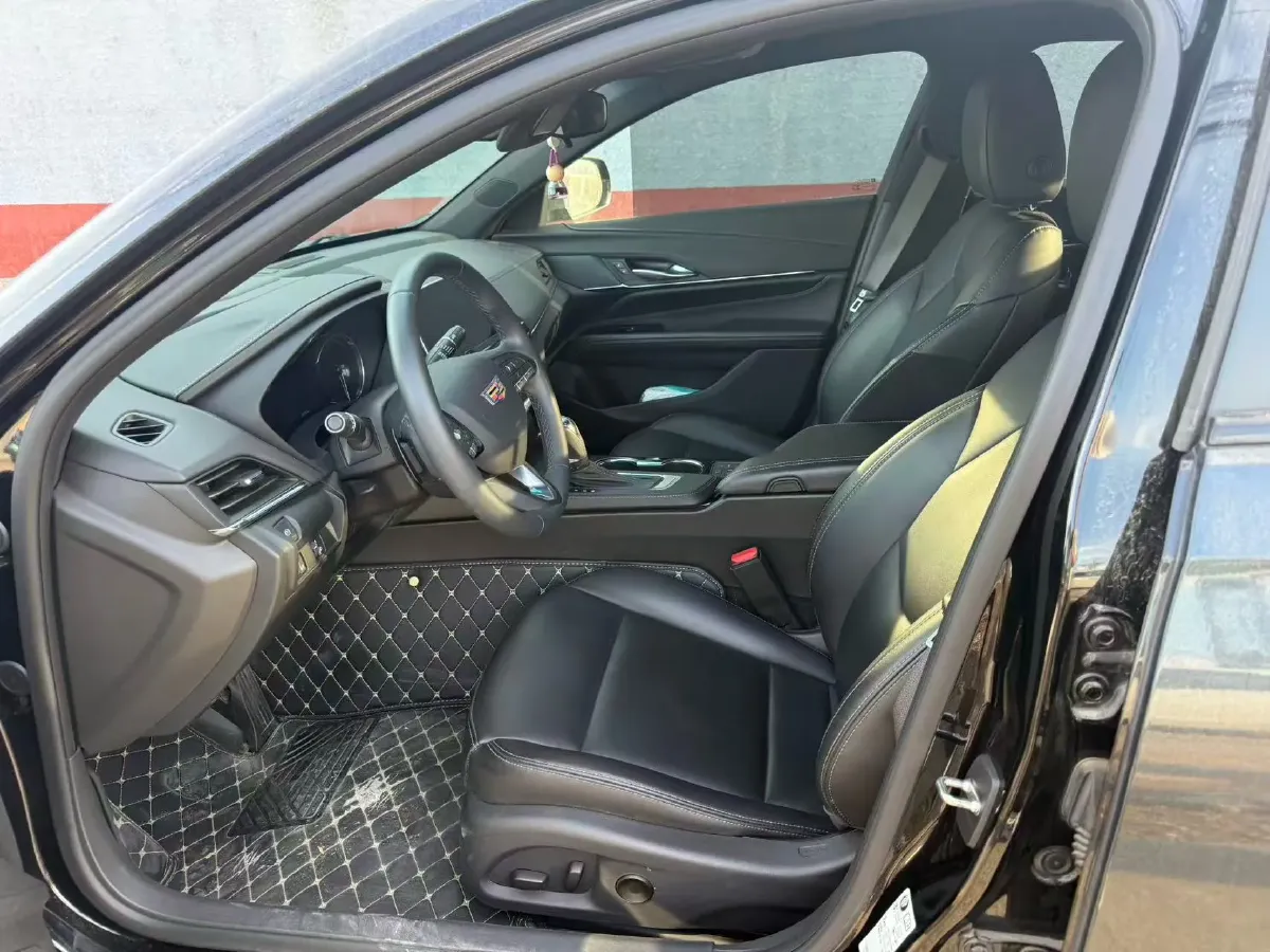 2022 Cadillac CT4 2.0T 237HP L4 8AT,autocango,china used car exporter,china ev exporter,chinese used car exporter,chinese used ev exporter
