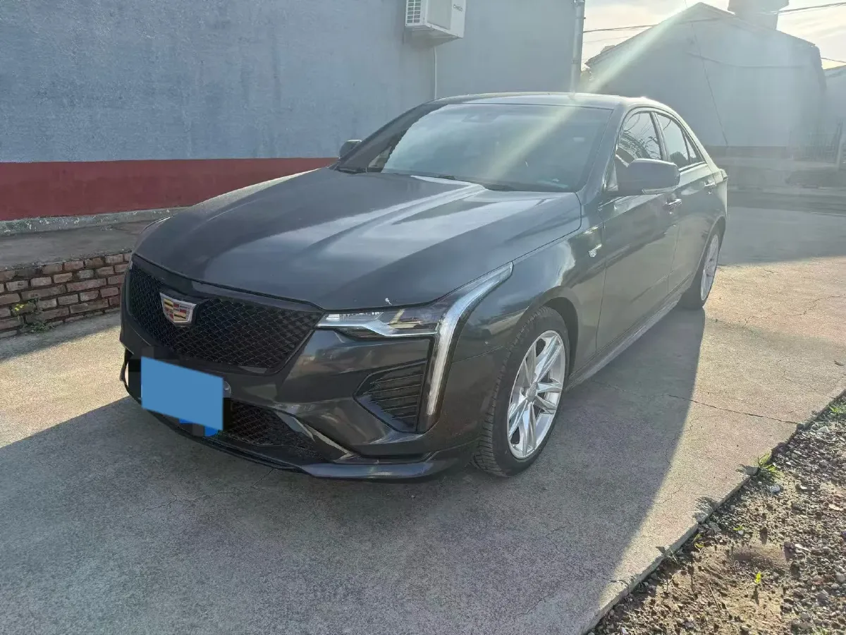 2022 Cadillac CT4 2.0T 237HP L4 8AT,autocango,china used car exporter,china ev exporter,chinese used car exporter,chinese used ev exporter