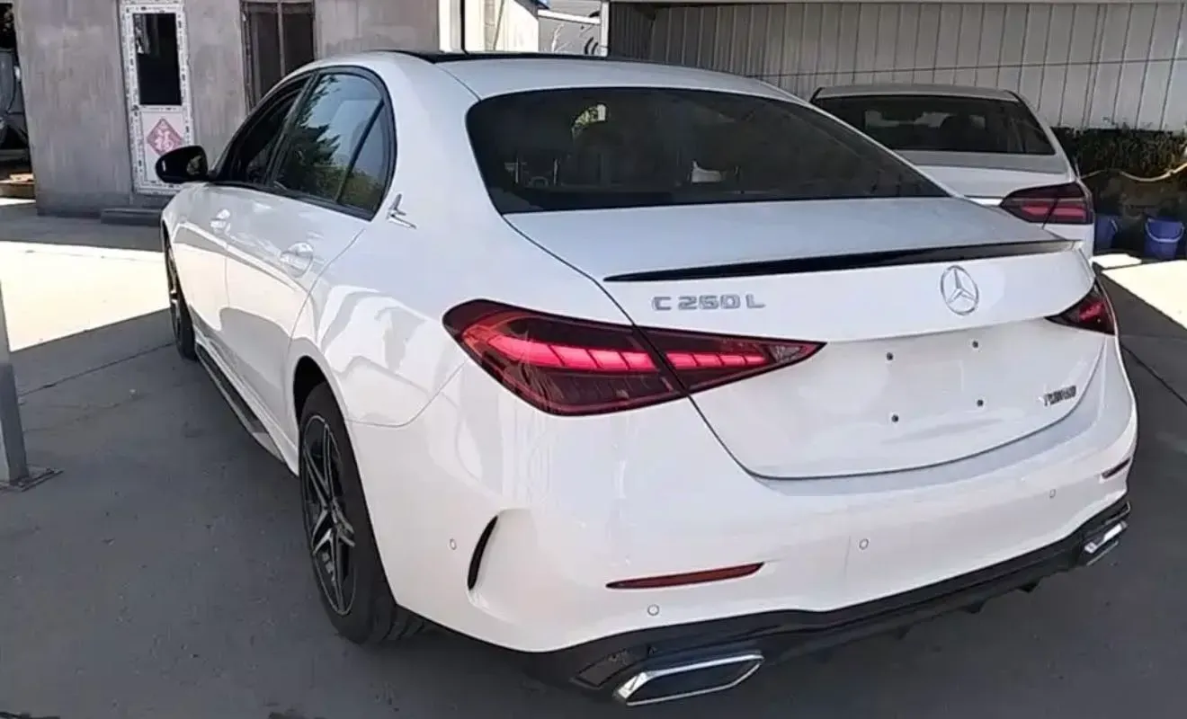 2024 Mercedes-Benz C Class 1.5T 204HP L4 9AT,autocango,china used car exporter,china ev exporter,chinese used car exporter,chinese used ev exporter