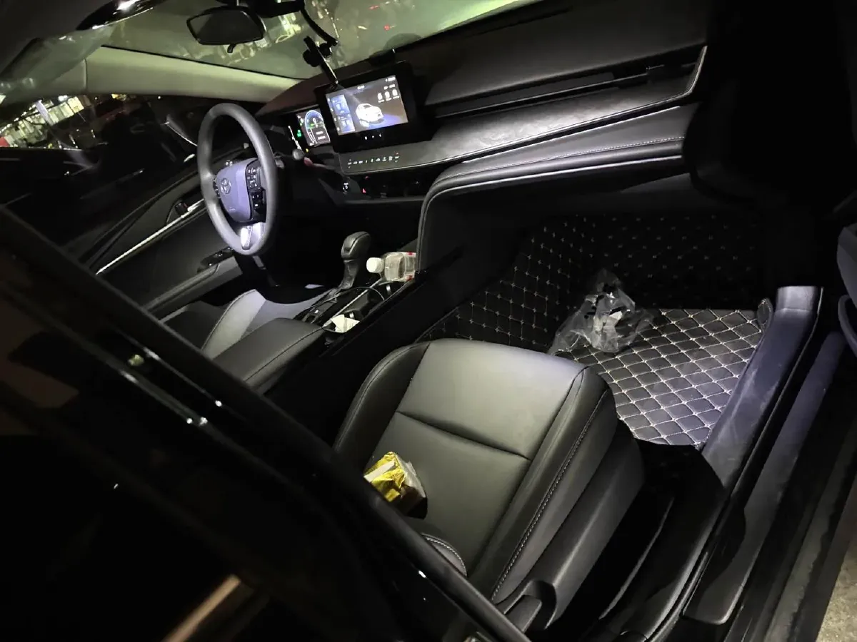 2024 Toyota Camry 2.0L 152HP L4 E-CVT Hybrid,autocango,china used car exporter,china ev exporter,chinese used car exporter,chinese used ev exporter