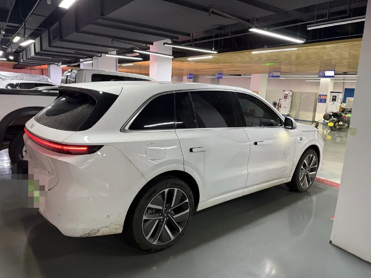 2024 Li L6 Range Extended 154HP L4 REEV 36.8KWH,autocango,china used car exporter,china ev exporter,chinese used car exporter,chinese used ev exporter
