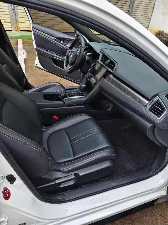 2021 Honda Civic 1.5T 177HP L4 CVT,autocango,china used car exporter,china ev exporter,chinese used car exporter,chinese used ev exporter