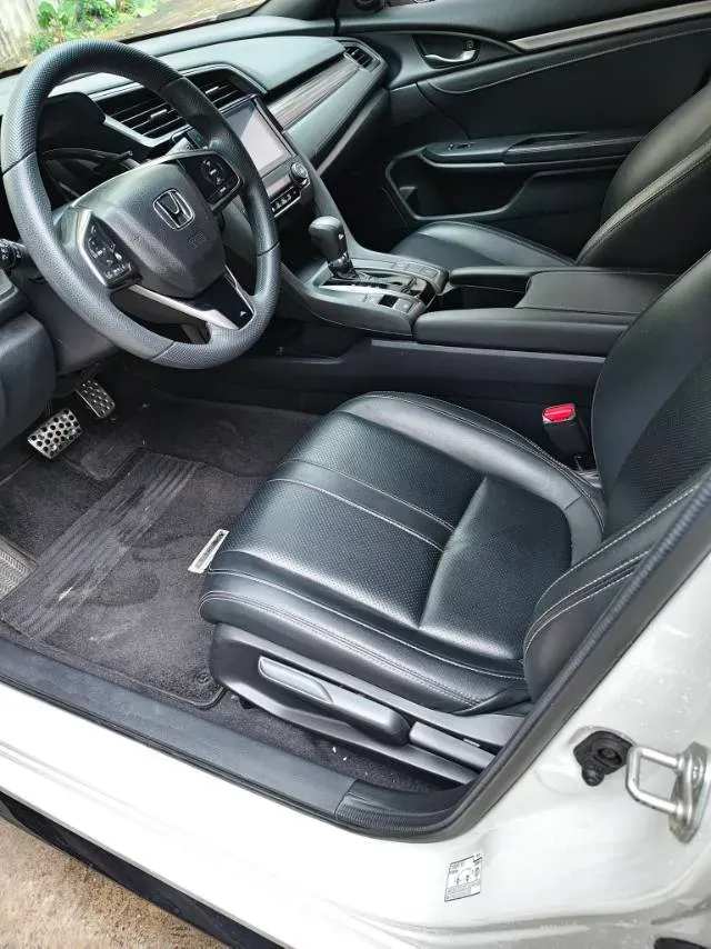 2021 Honda Civic 1.5T 177HP L4 CVT,autocango,china used car exporter,china ev exporter,chinese used car exporter,chinese used ev exporter