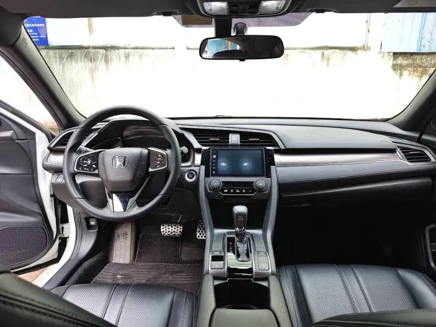 2021 Honda Civic 1.5T 177HP L4 CVT,autocango,china used car exporter,china ev exporter,chinese used car exporter,chinese used ev exporter
