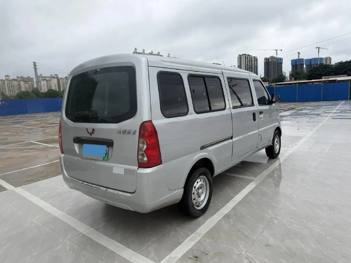 2022 WuLing RongGuang Mini Truck EV BEV 41.5KWH,autocango,china used car exporter,china ev exporter,chinese used car exporter,chinese used ev exporter