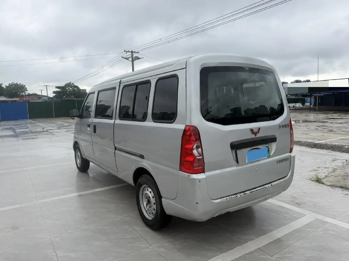 2022 WuLing RongGuang Mini Truck EV BEV 41.5KWH,autocango,china used car exporter,china ev exporter,chinese used car exporter,chinese used ev exporter