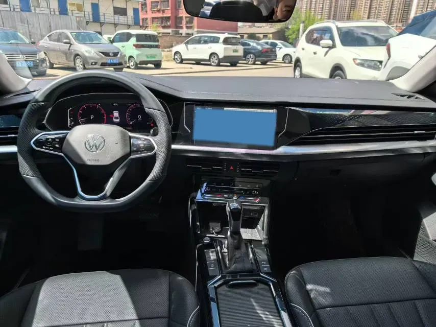 2024 Volkswagen Passat 2.0T 220HP L4 7DCT,autocango,china used car exporter,china ev exporter,chinese used car exporter,chinese used ev exporter