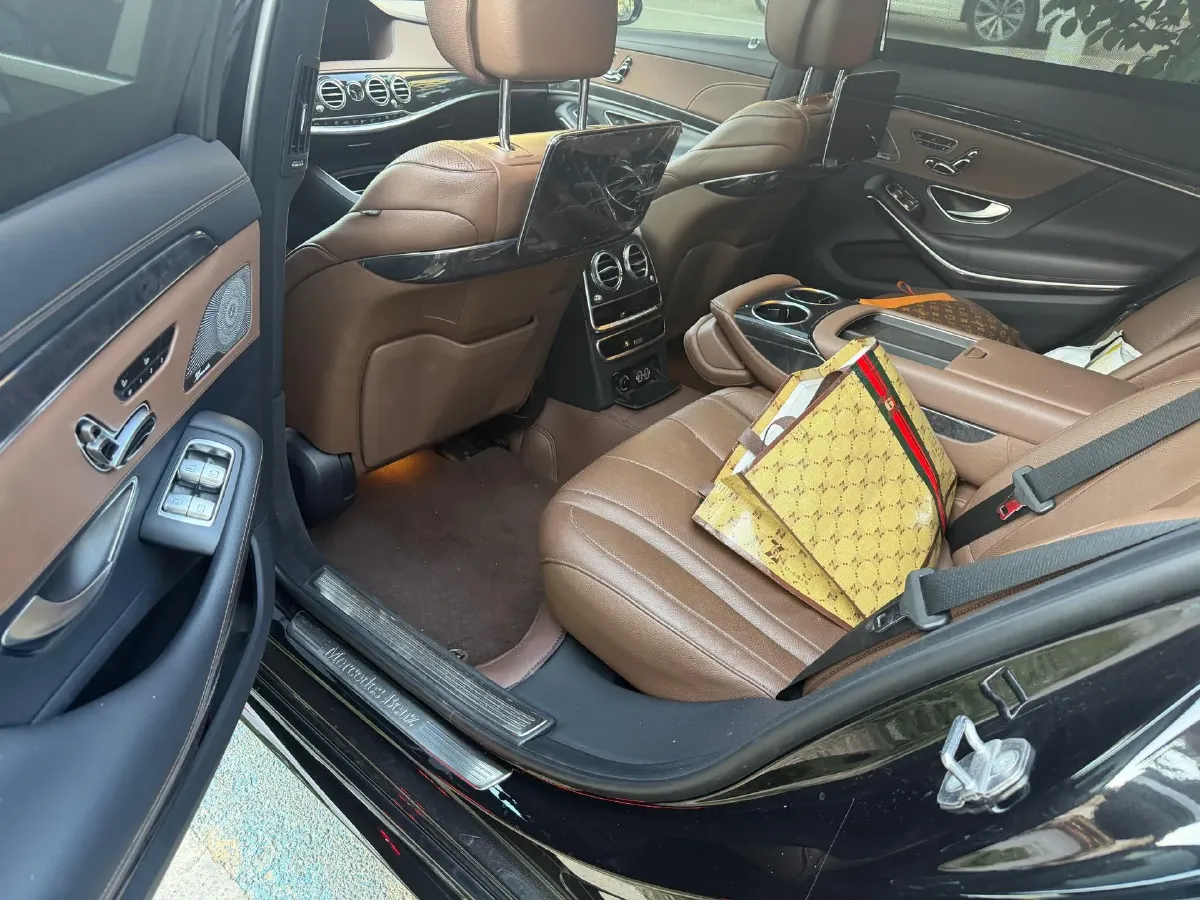 2020 Mercedes-Benz S Class 3.0T 367HP L6 9AT,autocango,china used car exporter,china ev exporter,chinese used car exporter,chinese used ev exporter