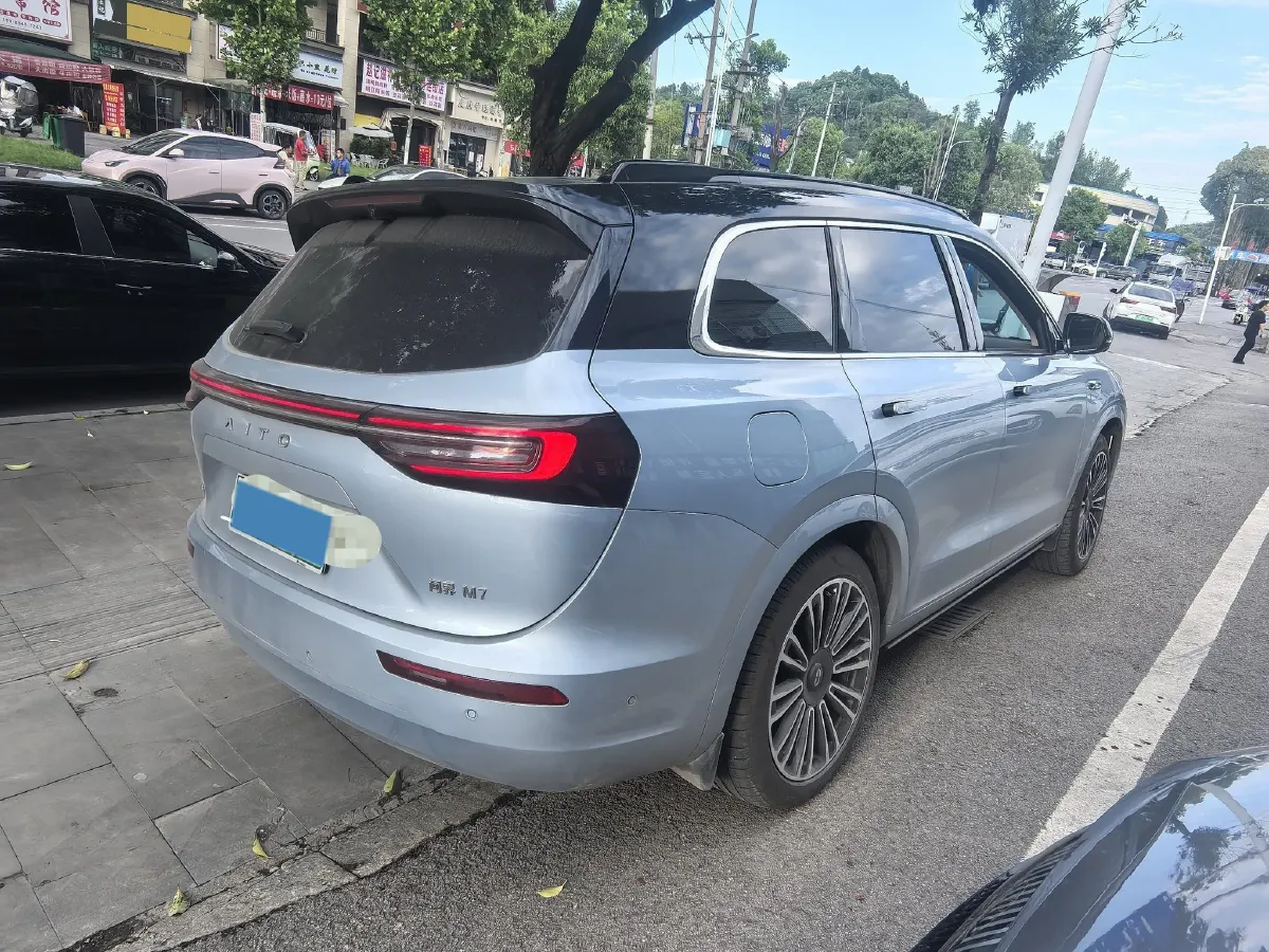 2024 AITO AITO M7 1.5T 152HP L4 REEV 42KWH,autocango,china used car exporter,china ev exporter,chinese used car exporter,chinese used ev exporter