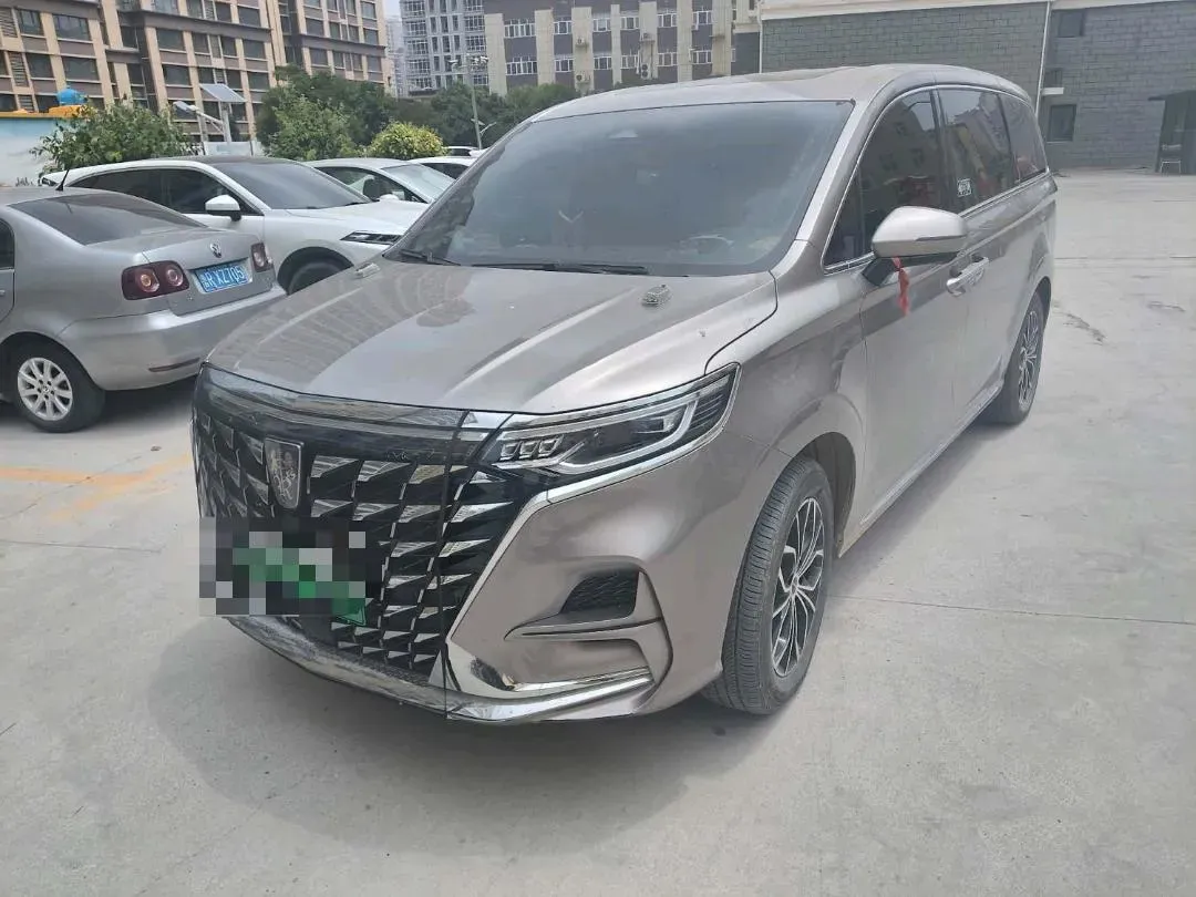 2025 Roewe iMAX8 1.5T 150HP L4 1DHT PHEV 24.7KWH,autocango,china used car exporter,china ev exporter,chinese used car exporter,chinese used ev exporter