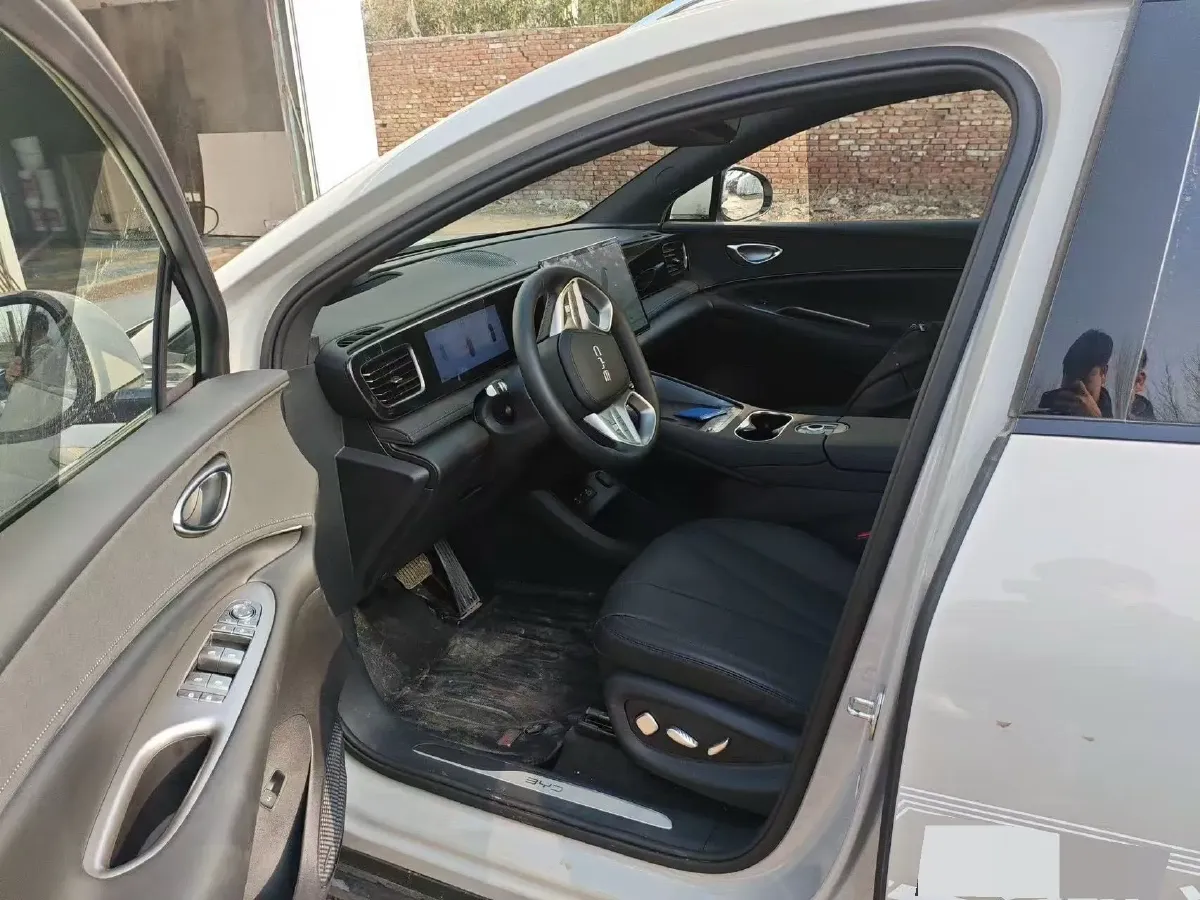 2025 BYD Sea Lion 06 1.5L 101HP L4 E-CVT PHEV,autocango,china used car exporter,china ev exporter,chinese used car exporter,chinese used ev exporter
