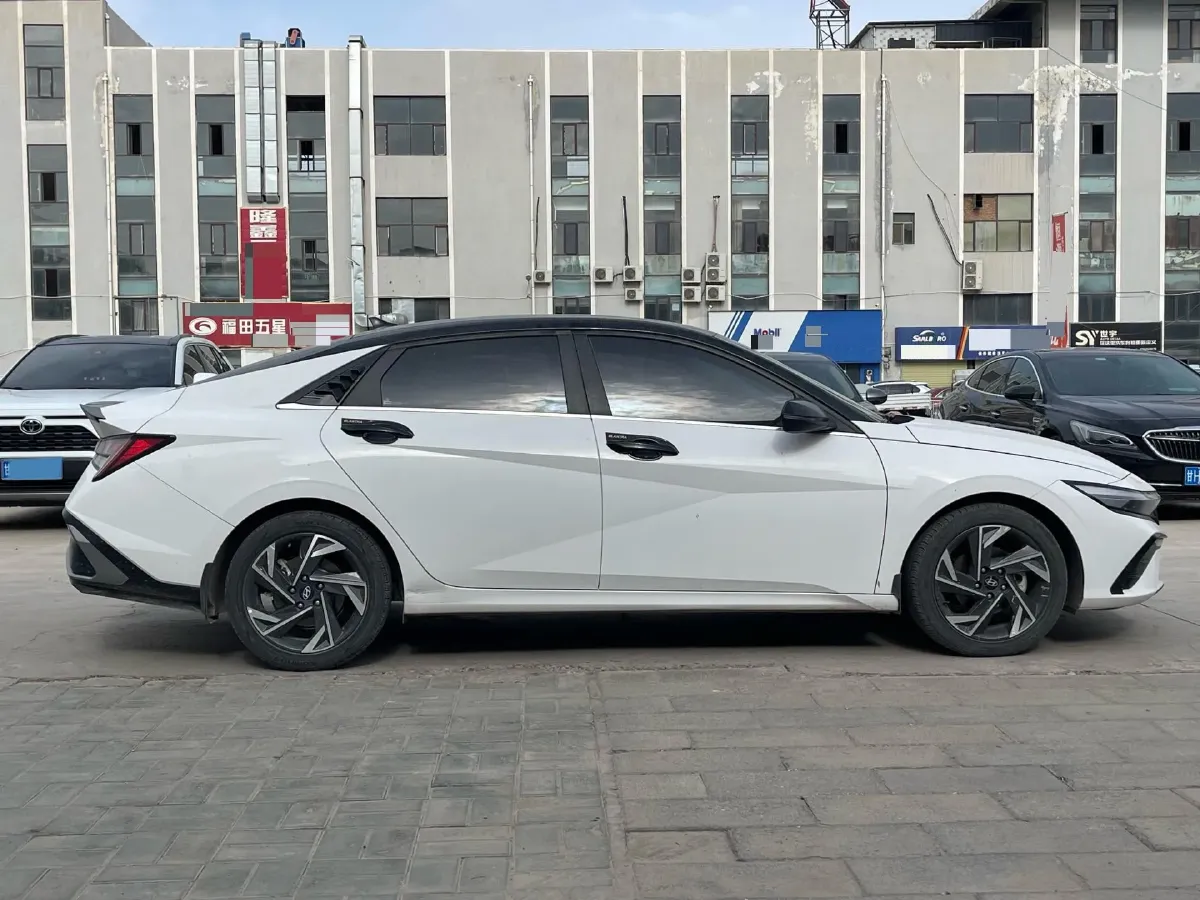 2023 Hyundai Elantra 1.5L 115HP L4 CVT,autocango,china used car exporter,china ev exporter,chinese used car exporter,chinese used ev exporter