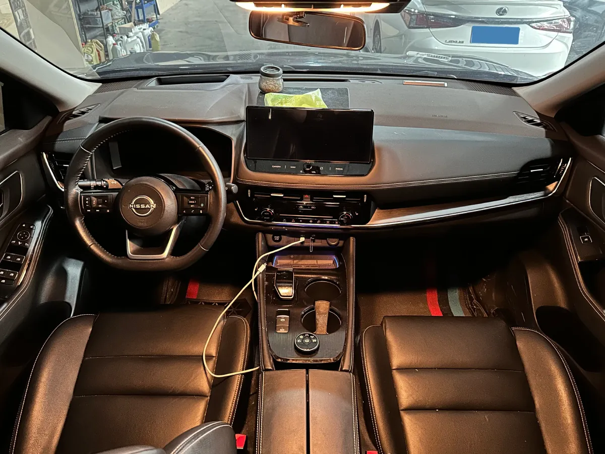 2023 Nissan X-Trail 1.5T 144HP L3 Hybrid,autocango,china used car exporter,china ev exporter,chinese used car exporter,chinese used ev exporter