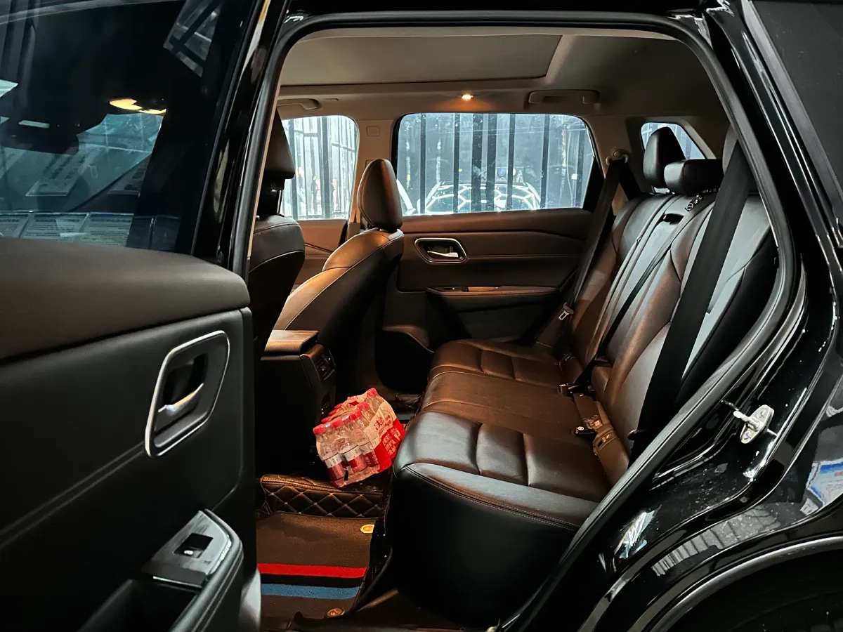 2023 Nissan X-Trail 1.5T 144HP L3 Hybrid,autocango,china used car exporter,china ev exporter,chinese used car exporter,chinese used ev exporter