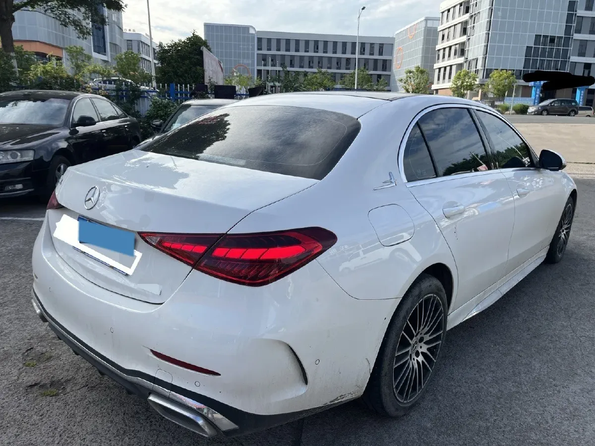 2024 Mercedes-Benz C Class 1.5T 204HP L4 9AT,autocango,china used car exporter,china ev exporter,chinese used car exporter,chinese used ev exporter