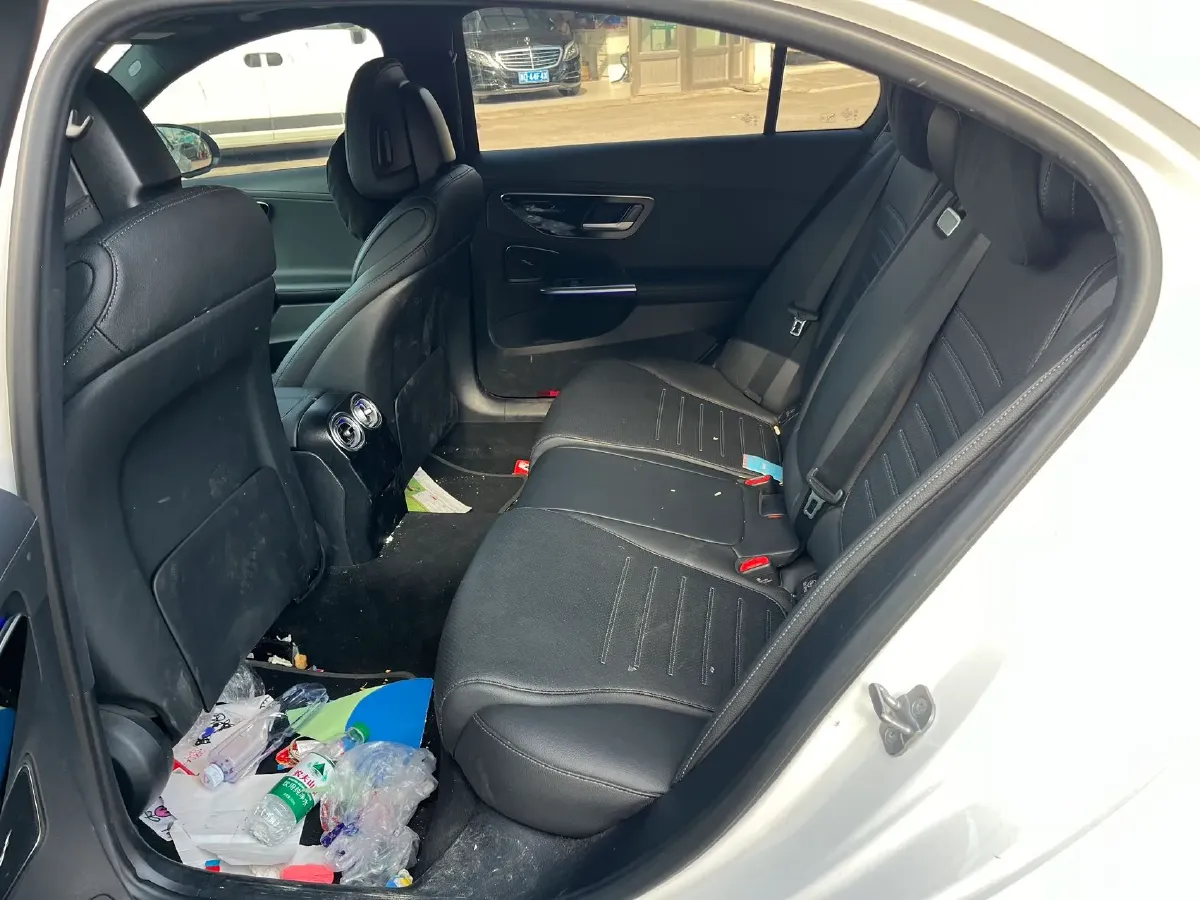 2024 Mercedes-Benz C Class 1.5T 204HP L4 9AT,autocango,china used car exporter,china ev exporter,chinese used car exporter,chinese used ev exporter