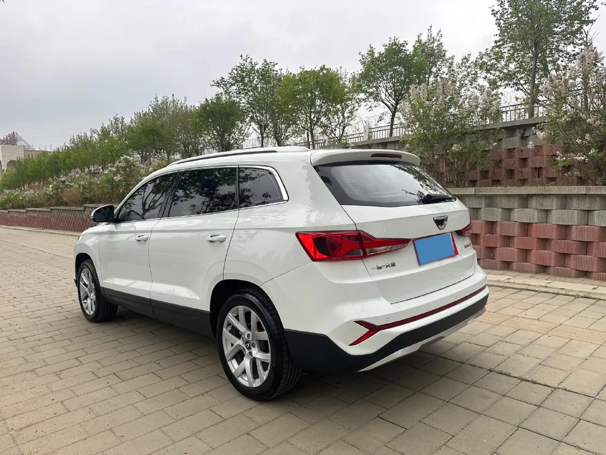 2023 Jetta VS7 1.4T 150HP L4 6AT,autocango,china used car exporter,china ev exporter,chinese used car exporter,chinese used ev exporter
