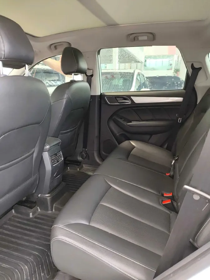 2018 Roewe RX5 1.5T 169HP L4 7DCT,autocango,china used car exporter,china ev exporter,chinese used car exporter,chinese used ev exporter