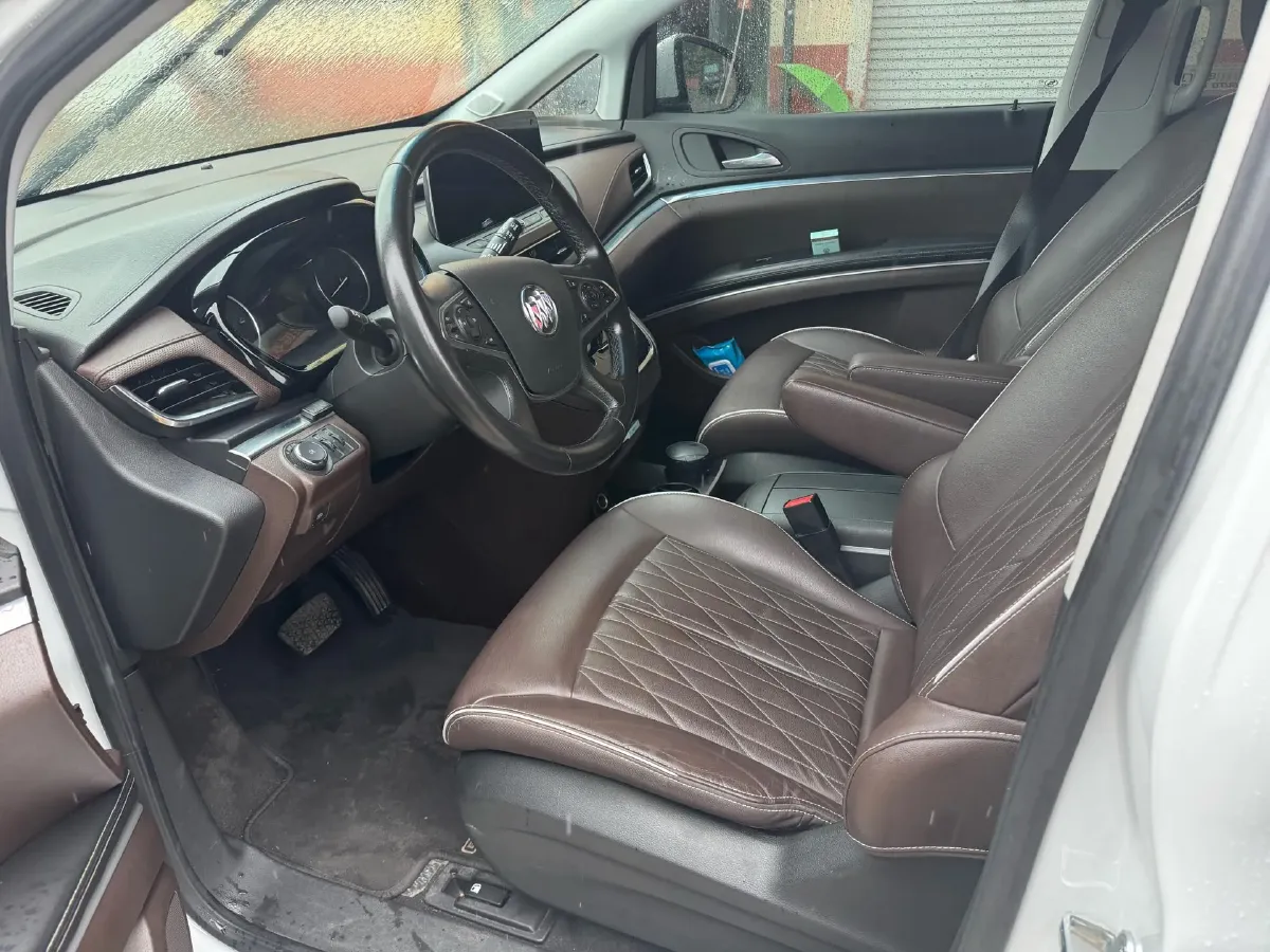 2021 Buick GL8 2.0T 237HP L4 9AT,autocango,china used car exporter,china ev exporter,chinese used car exporter,chinese used ev exporter