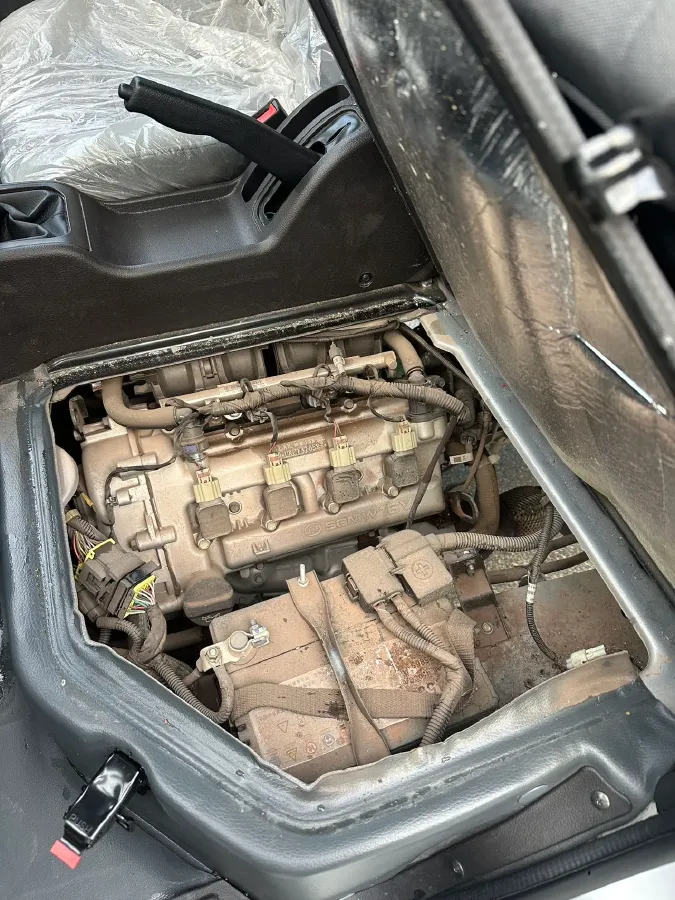 2023 WuLing RongGuang Mini Truck 1.5L 102HP L4 5MT,autocango,china used car exporter,china ev exporter,chinese used car exporter,chinese used ev exporter