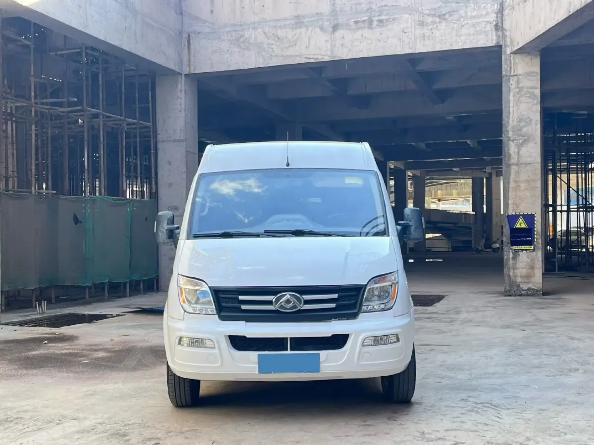 2021 MAXUS T70 2.0T 214HP L4 6MT,autocango,china used car exporter,china ev exporter,chinese used car exporter,chinese used ev exporter