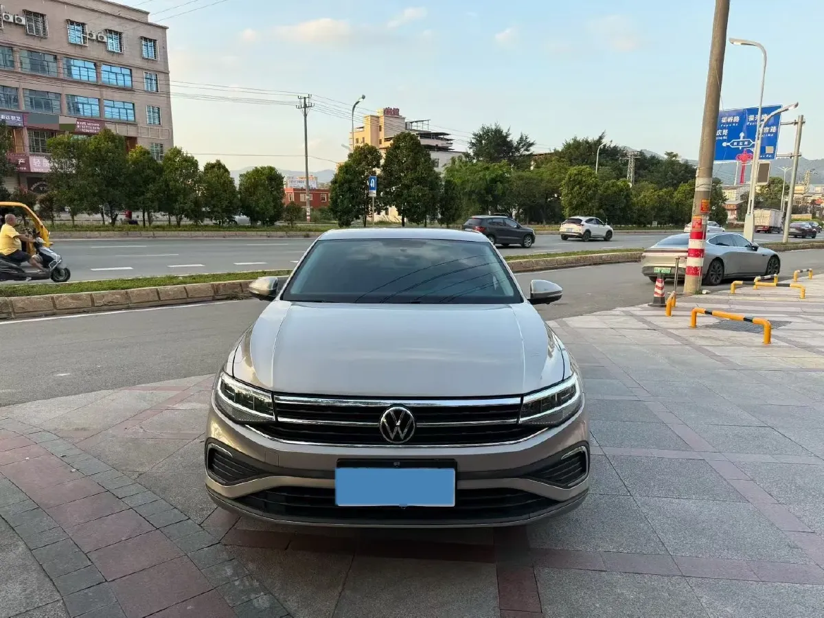 2023 Volkswagen Bora 1.2T 116HP L4 7DCT,autocango,china used car exporter,china ev exporter,chinese used car exporter,chinese used ev exporter