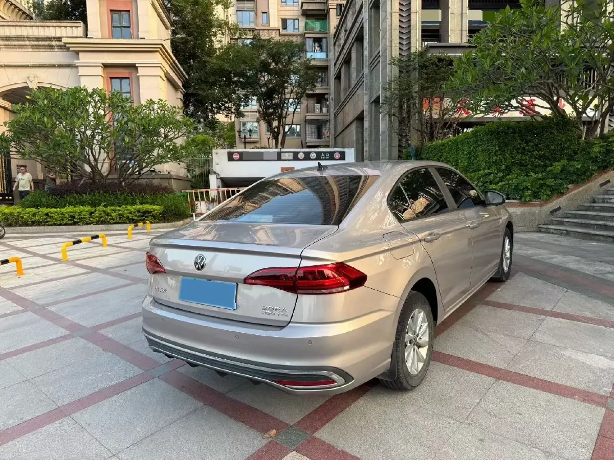 2023 Volkswagen Bora 1.2T 116HP L4 7DCT,autocango,china used car exporter,china ev exporter,chinese used car exporter,chinese used ev exporter