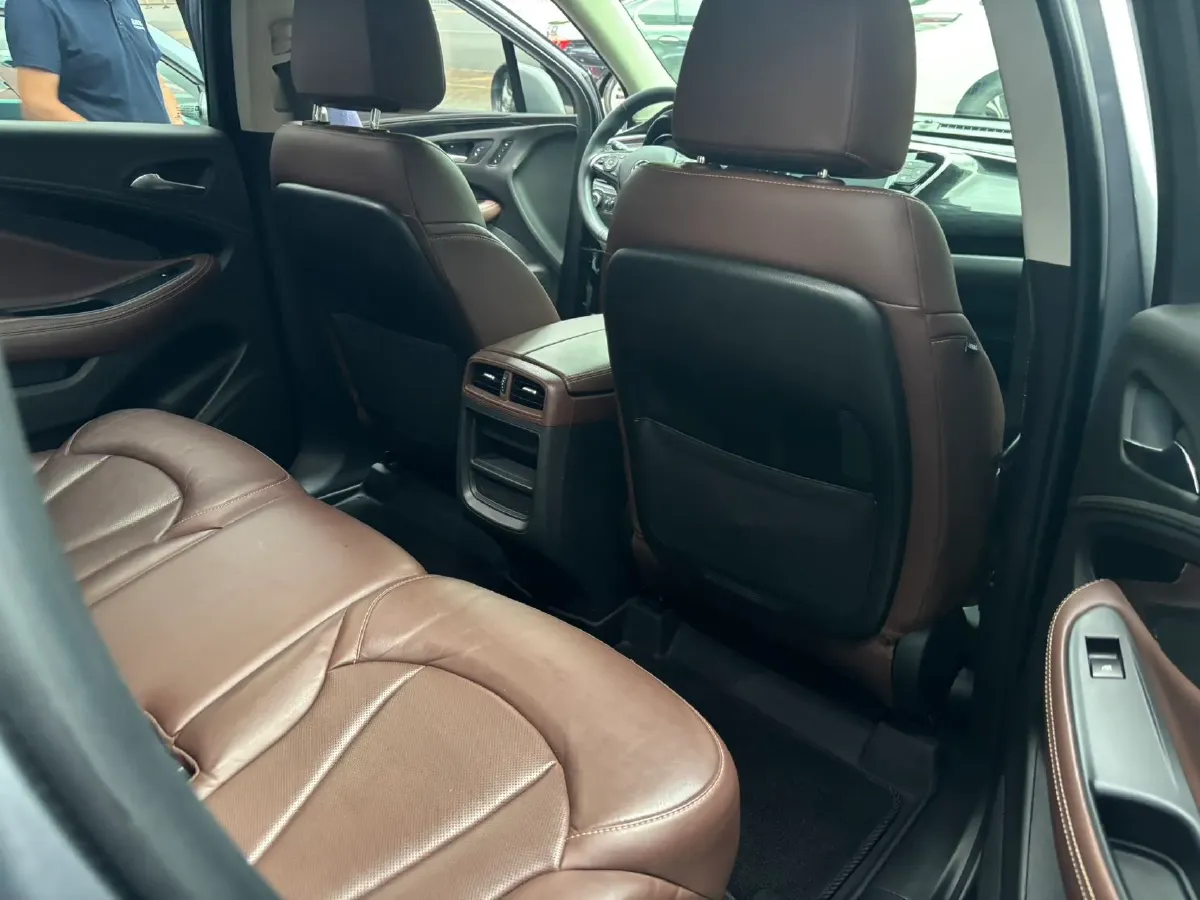 2020 Buick EnvisionPlus 1.5T 169HP L4 7DCT,autocango,china used car exporter,china ev exporter,chinese used car exporter,chinese used ev exporter